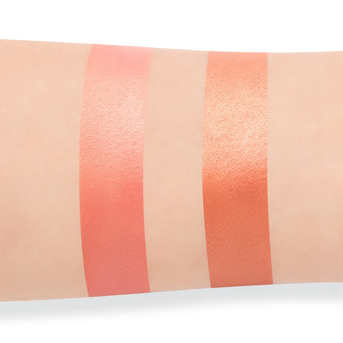 Charlotte Tilbury Cheek to Chic in Ecstasy