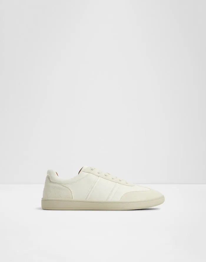 Langston / Sneakers