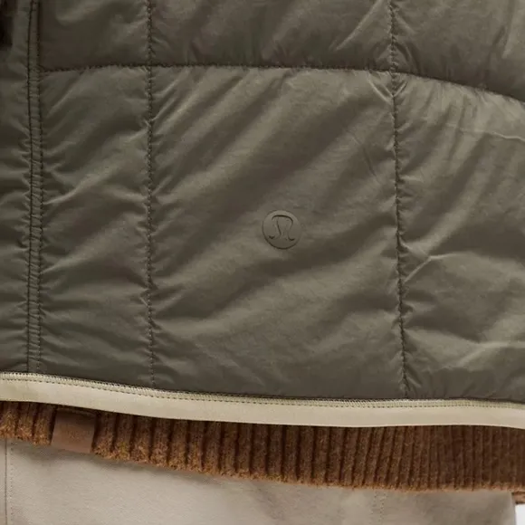 LIKE NEW Lululemon Men’s Route Ready Lightweight Insulated Jacket
