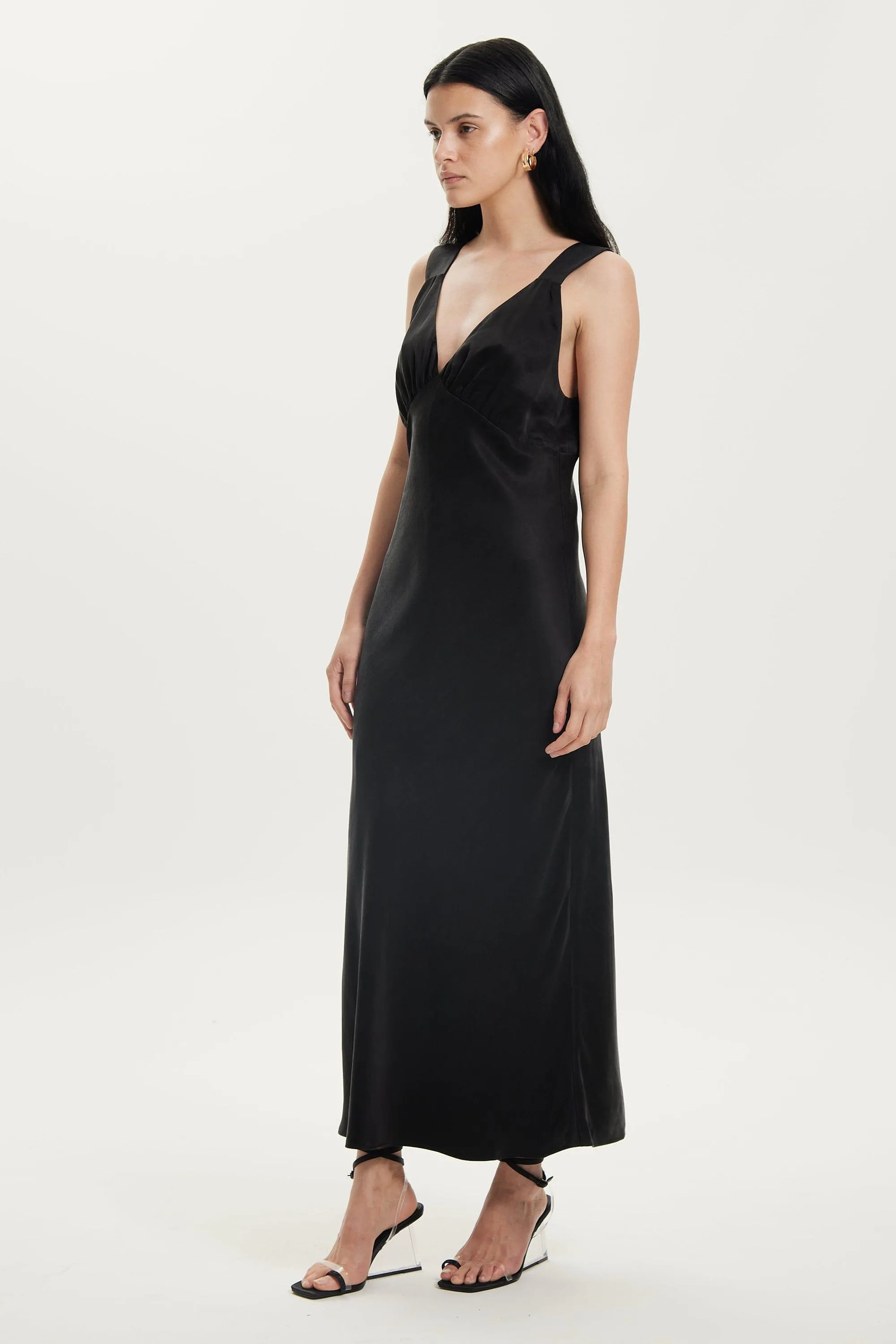 MAGNETIC CAMISOLE BIAS SLIP DRESS | BLACK