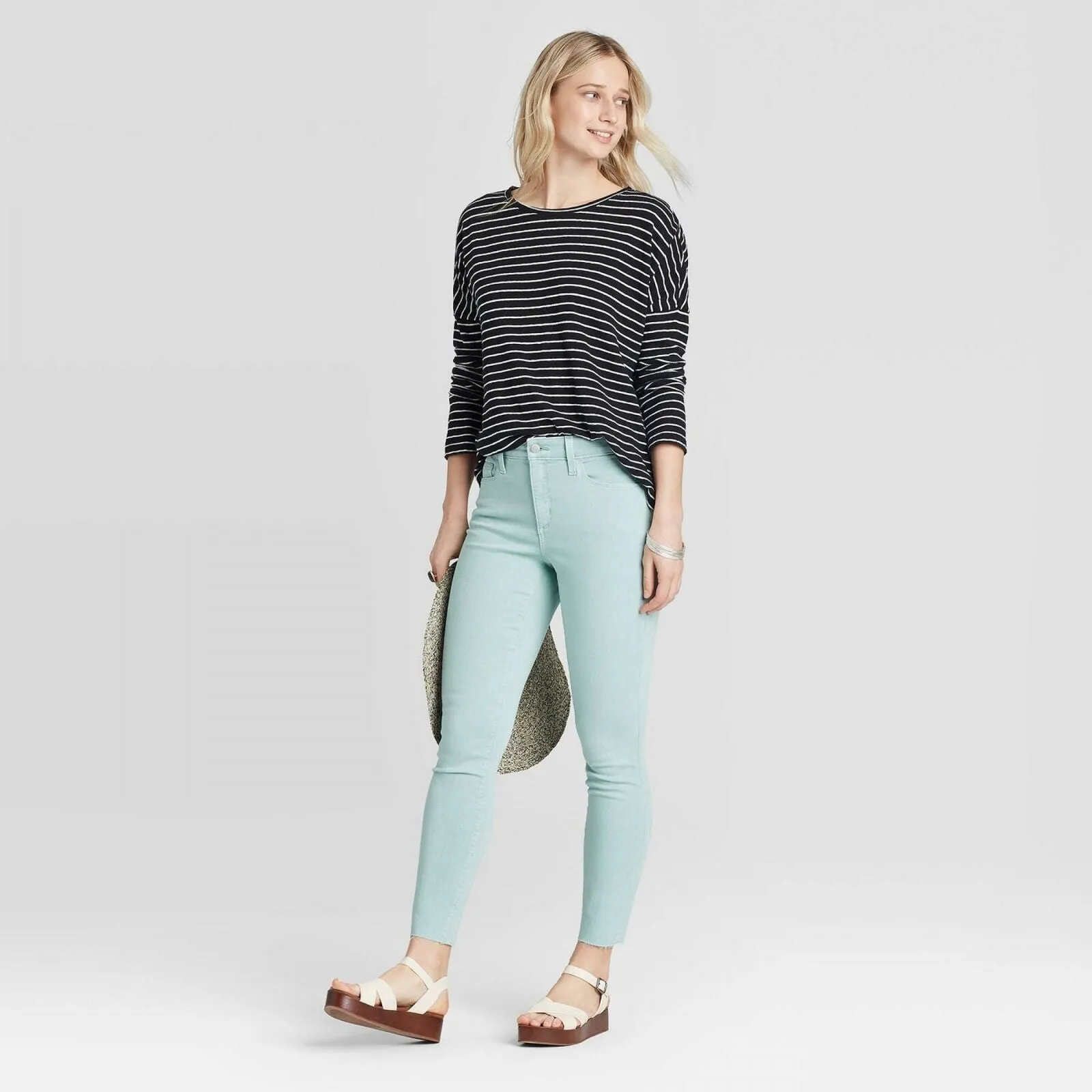 Universal Thread Women's High Rise Skinny Ankle Jeans with Raw Edge Hem