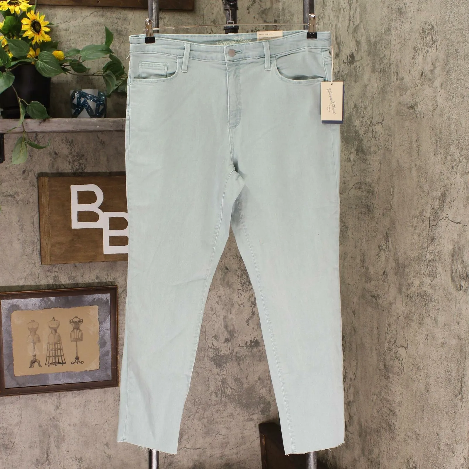 Universal Thread Women's High Rise Skinny Ankle Jeans with Raw Edge Hem